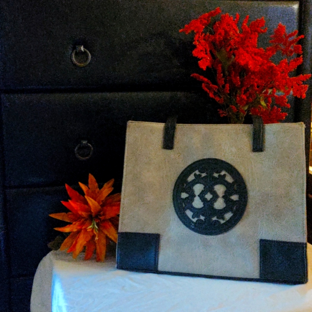 Simple handbag